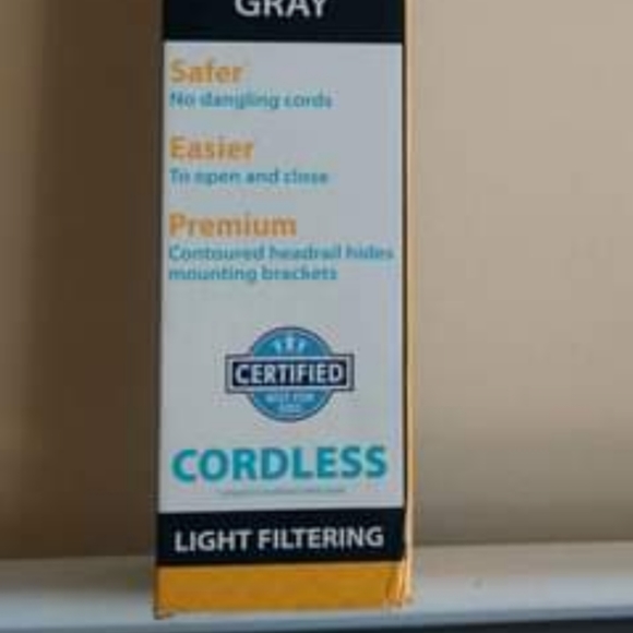 Lumino Gray‎ Cellular Blind 23”x72” - Picture 3 of 5